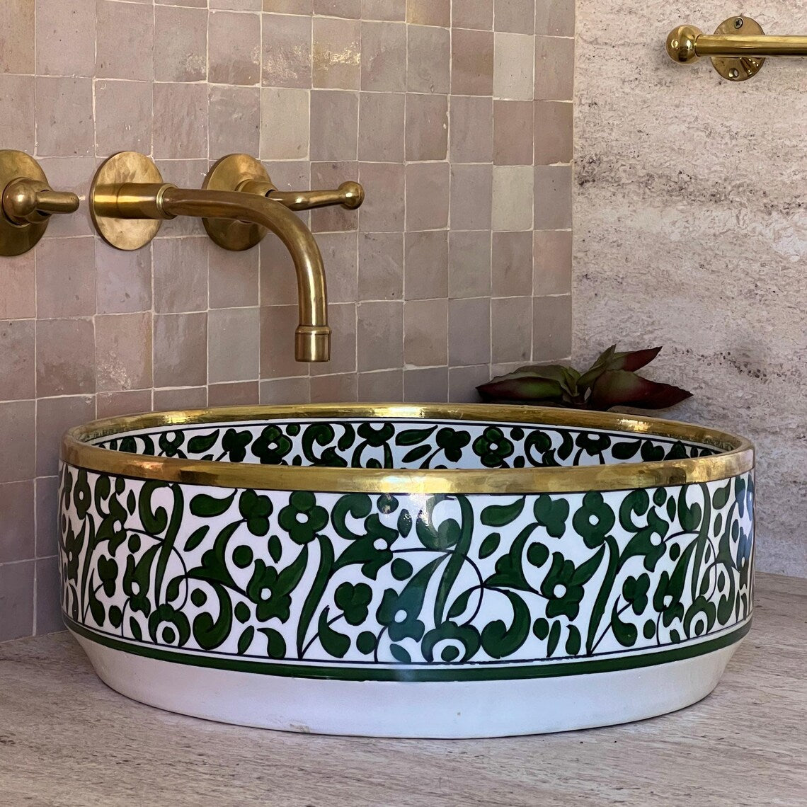 Marokkanisches Waschbecken mit Messingumrandung #49