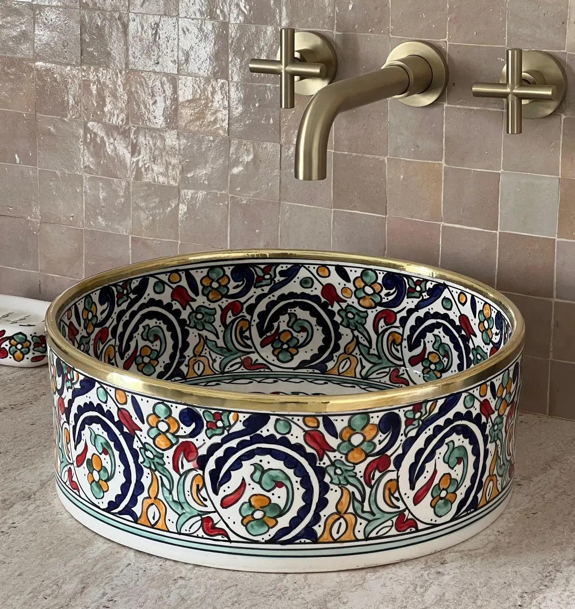 Marokkanisches Waschbecken mit Messingumrandung #52