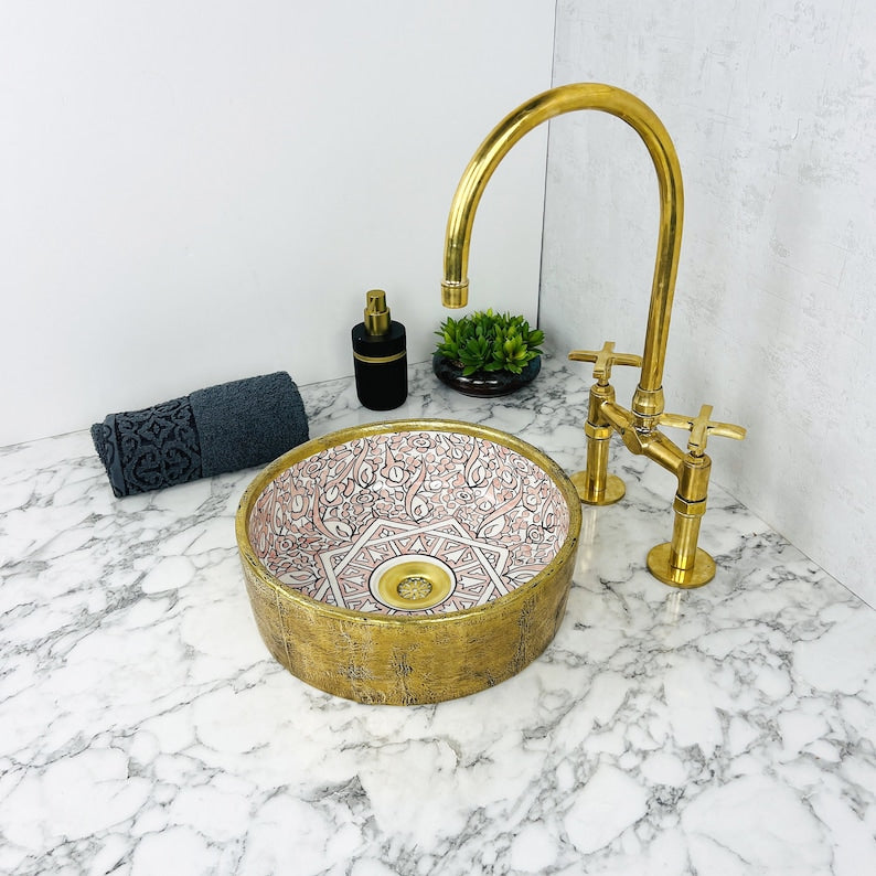 Moroccan Sink with brass rim #151
