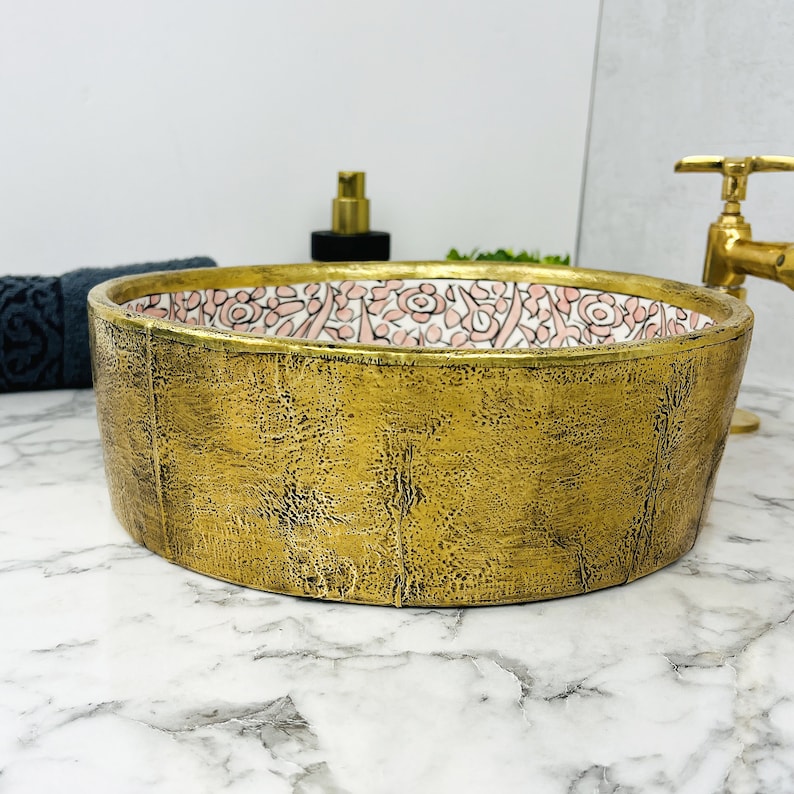 Moroccan Sink with brass rim #151
