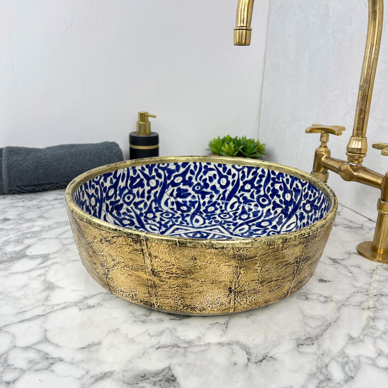 Moroccan Sink with brass rim #152