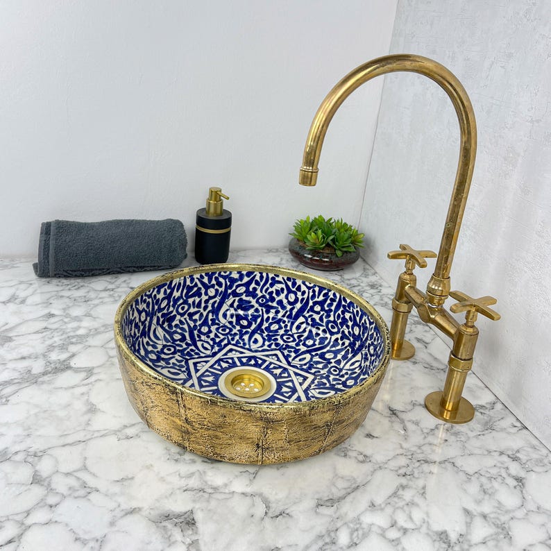 Moroccan Sink with brass rim #152
