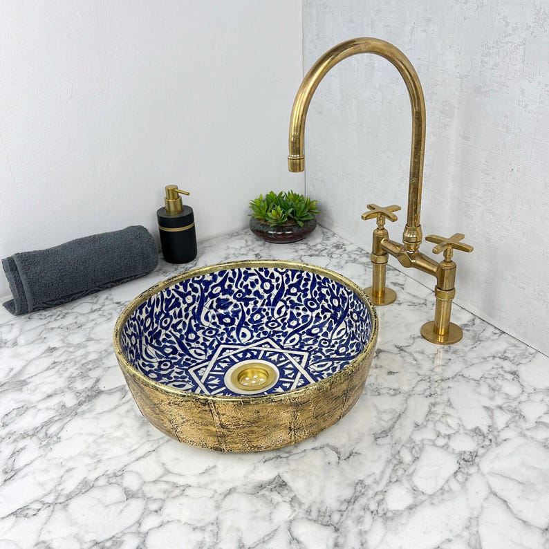 Moroccan Sink with brass rim #152