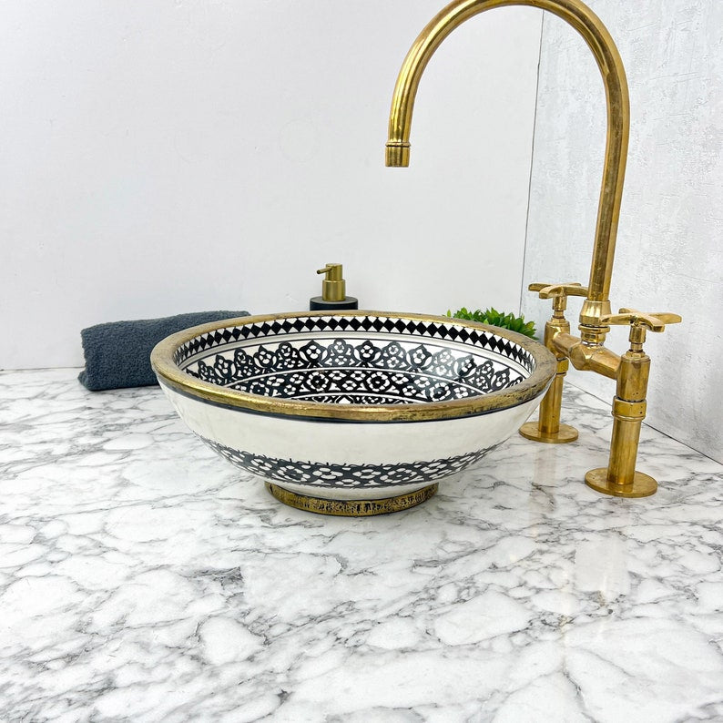 Moroccan Sink with brass rim #153