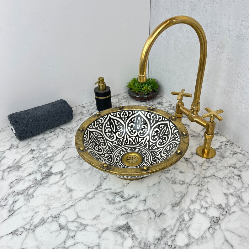 Moroccan Sink with brass rim #155