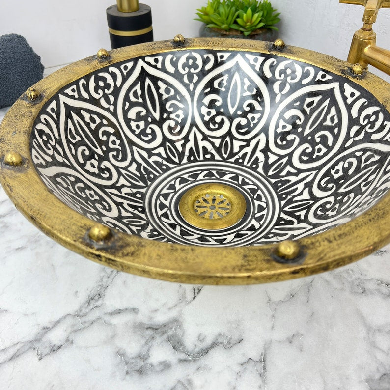 Moroccan Sink with brass rim #155
