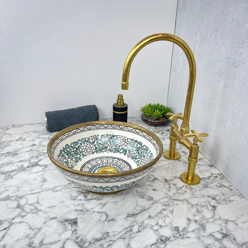 Moroccan Sink with brass rim #156