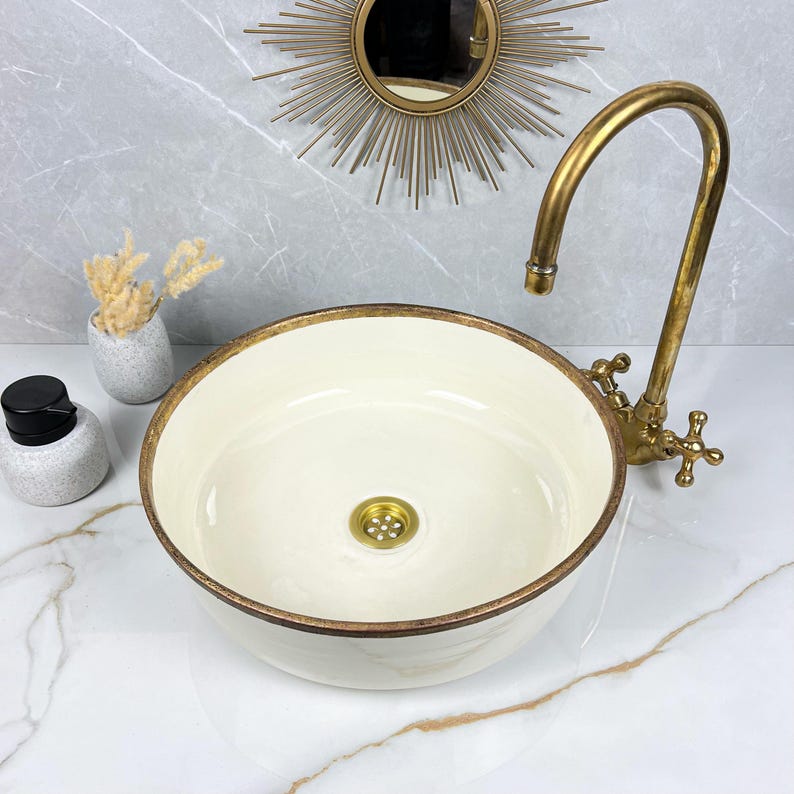 Moroccan Sink with brass rim #228