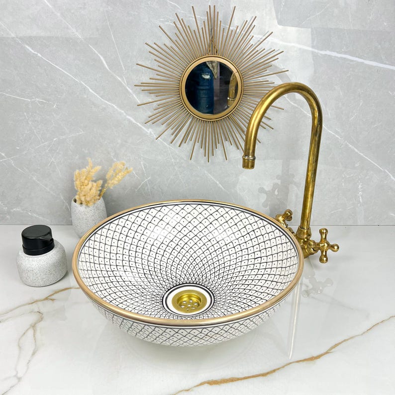 Königliches marokkanisches Becken – 14 Karat Goldrand Nr. 222