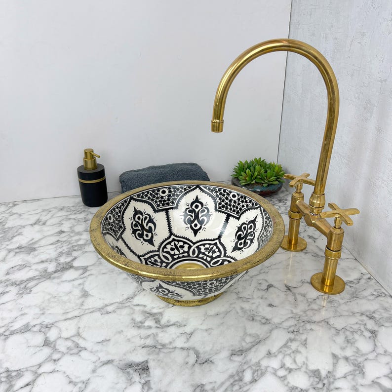 Moroccan Sink with brass rim #55F