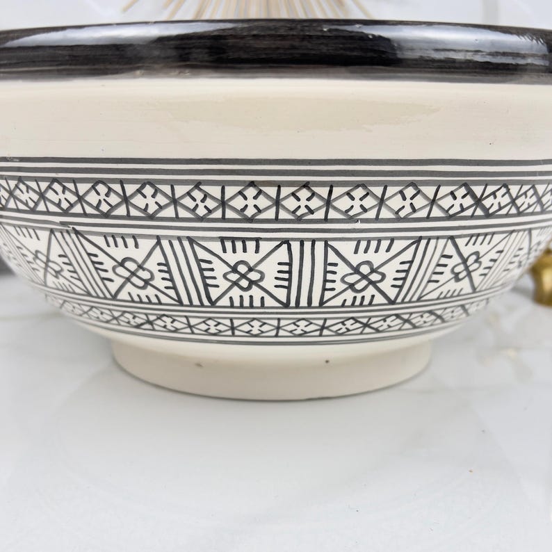 Marokkanisches Keramikwaschbecken im orientalischen Stil #271