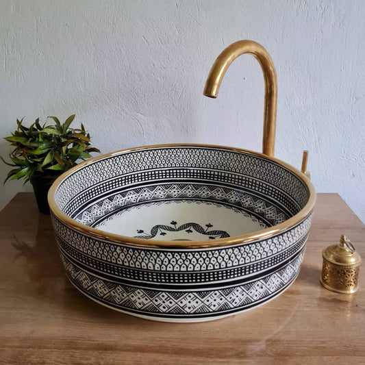 Marokkanisches Waschbecken mit Messingumrandung #319