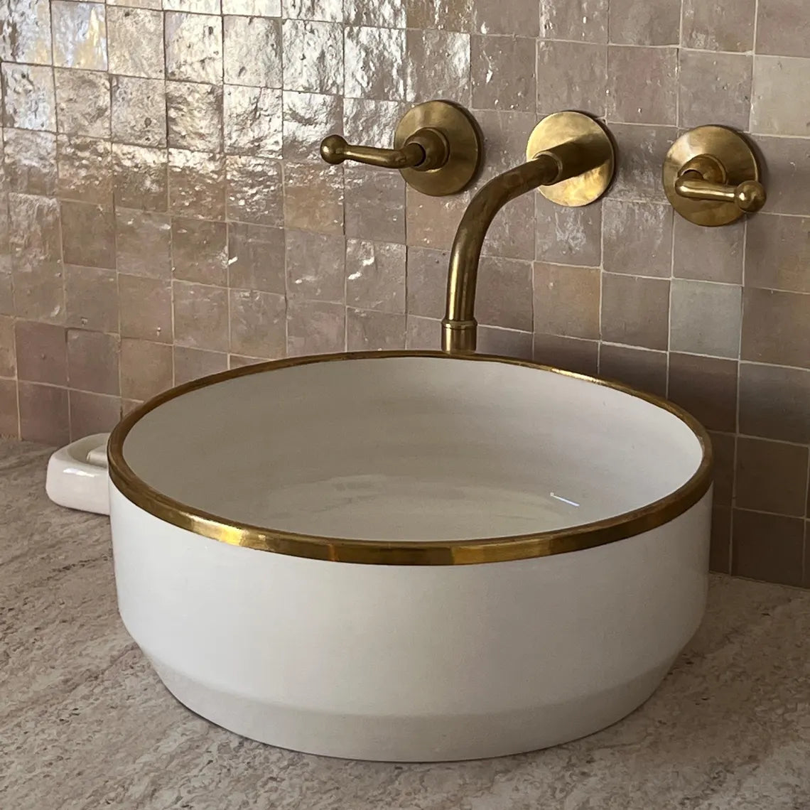 Marokkanisches Waschbecken mit Messingumrandung #48 
