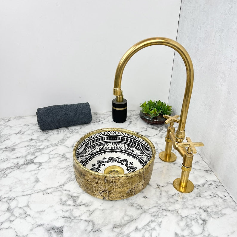 Moroccan Sink with brass rim #55C