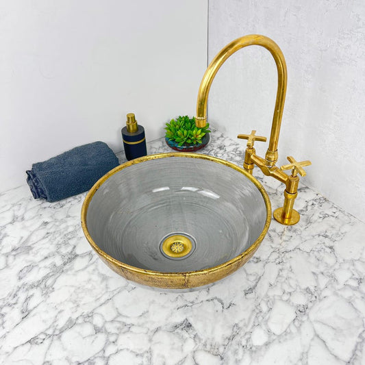 Moroccan Sink with brass rim #55B