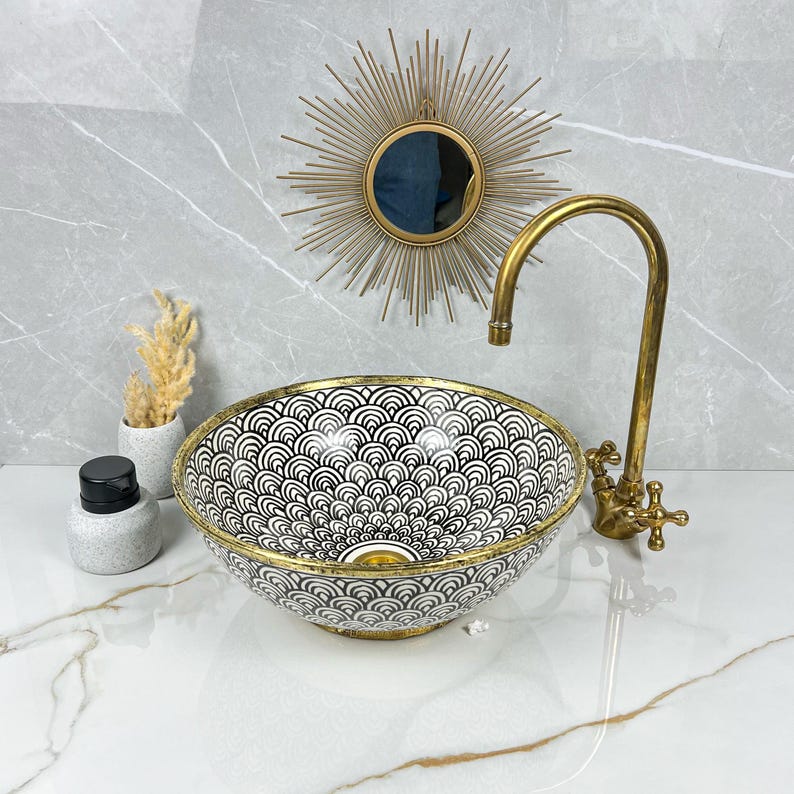 Moroccan Sink with brass rim #229