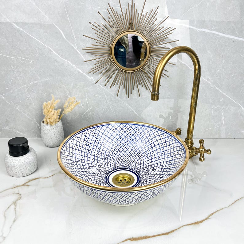 Königliches marokkanisches Becken – 14 Karat Goldrand Nr. 214