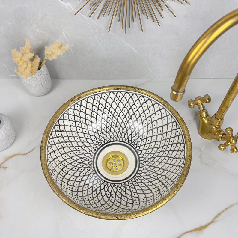 Moroccan Sink with brass rim #230