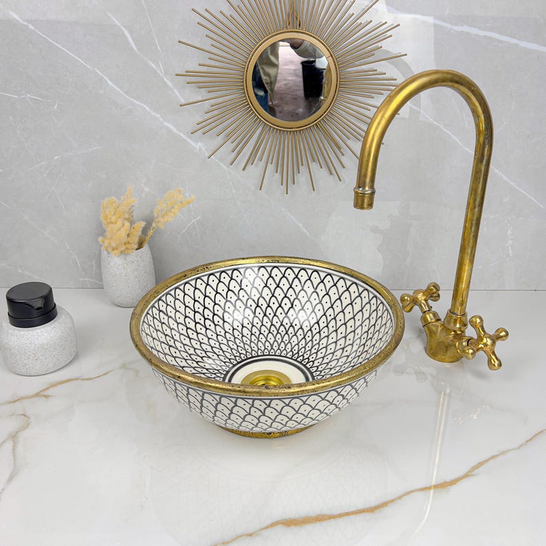 Moroccan Sink with brass rim #230